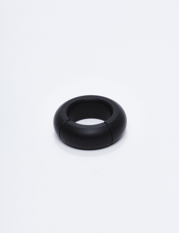 Anillo Para Pene En Metal – Mango MBS – Talla S Anillo Para Pene En Metal – Mango MBS – Talla S