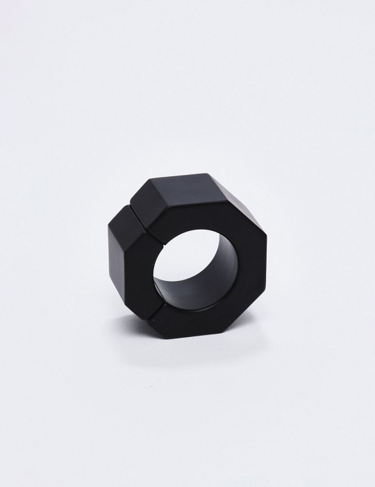 Anillo Para Pene En Metal Ze Nut MBS Talla S