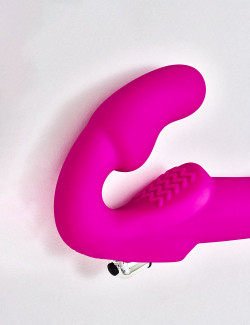 Vibrador U-Strap Evoke