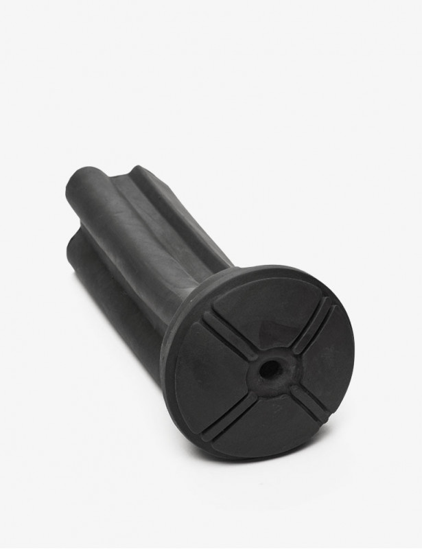 Funda Titan para Masturbador Ajuste Ceñido Negro- Kiiroo